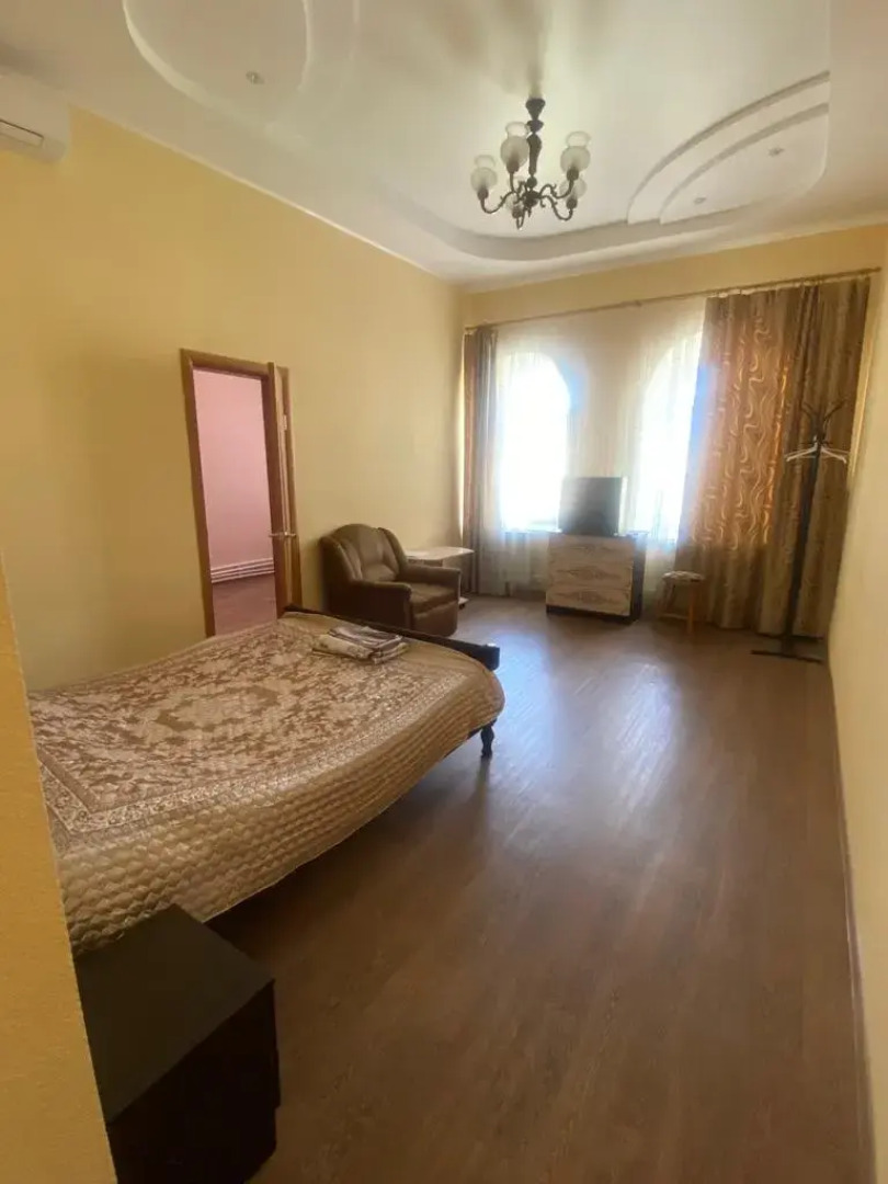 Апартаменты У Башни