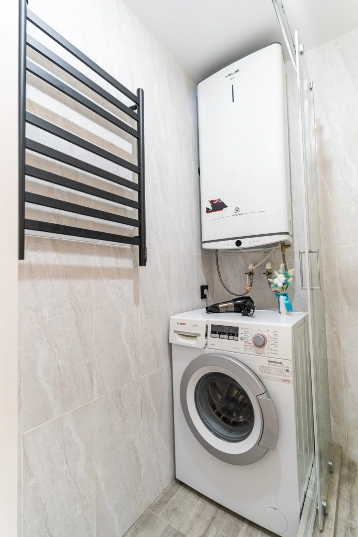 Апартаменты с дизайнерским ремонтом в Геленджике, микрорайон Парус от LetoApart