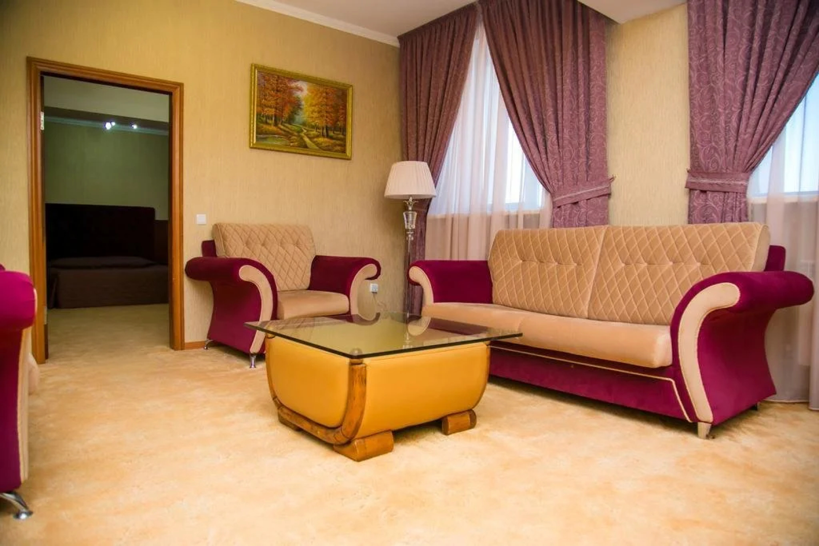 Отель Nomad Palace