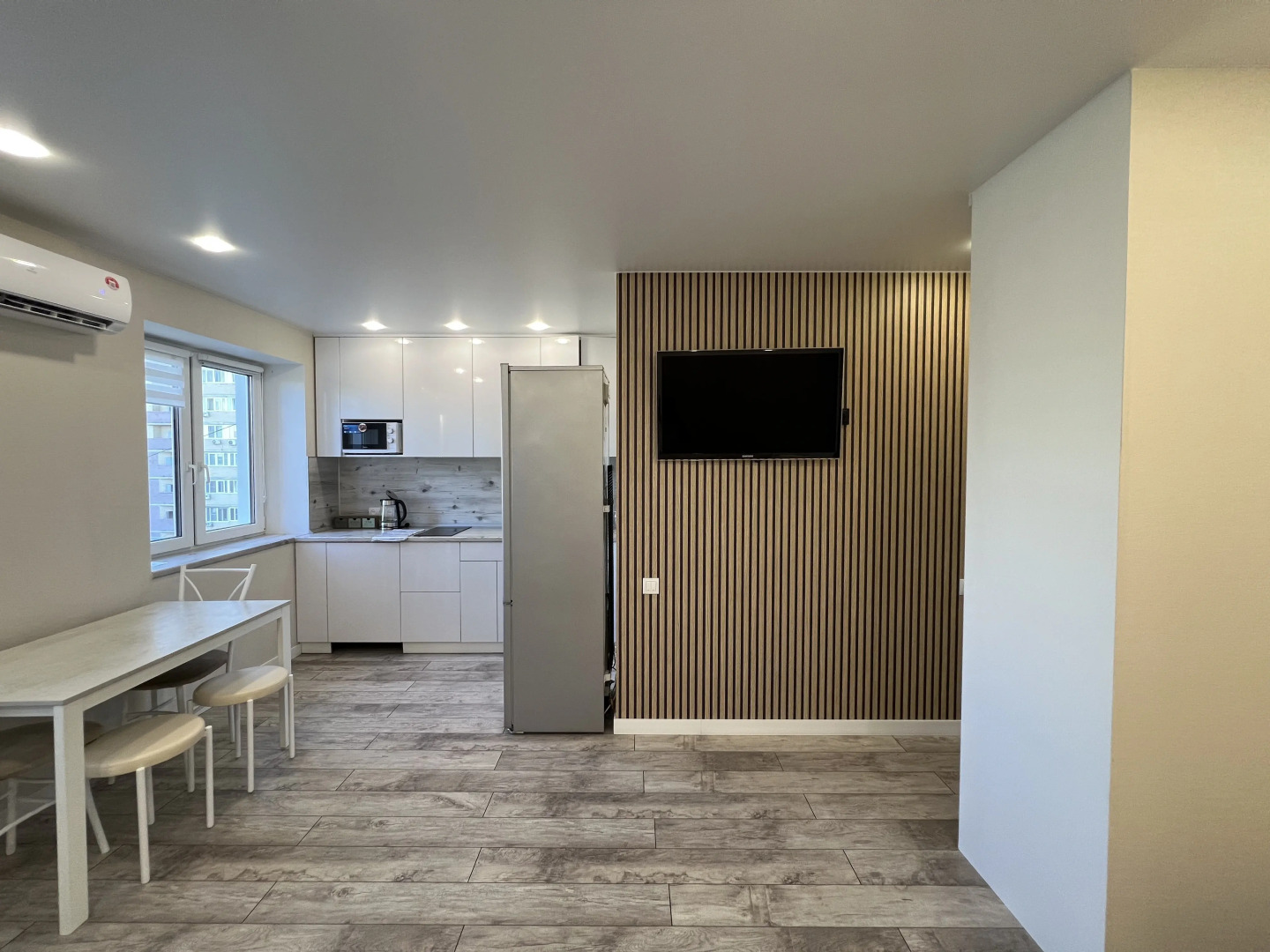 Апартаменты на Новороссийской 10