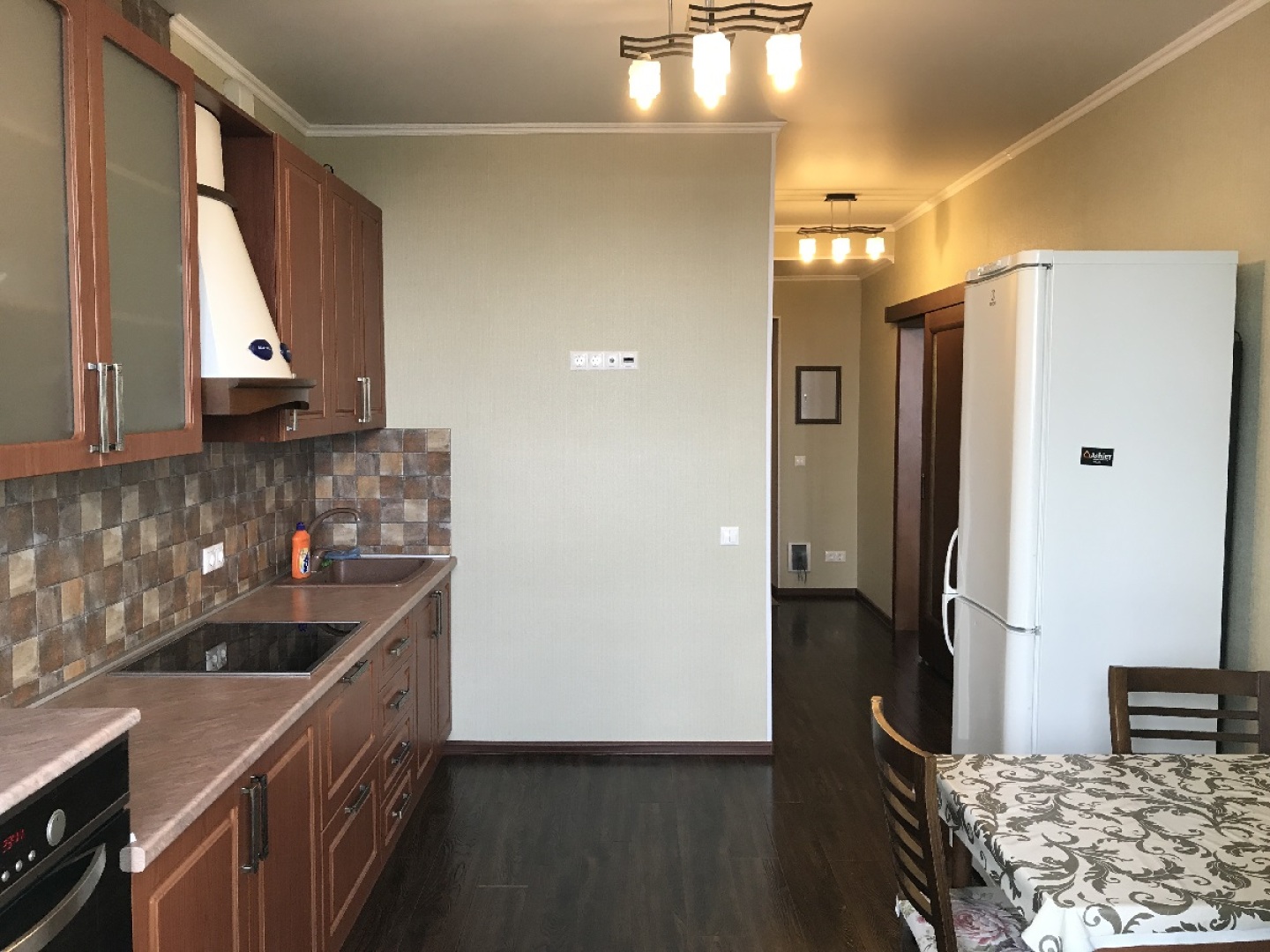 Квартира комфортная в новом доме с парковкой на Комсомольской 148