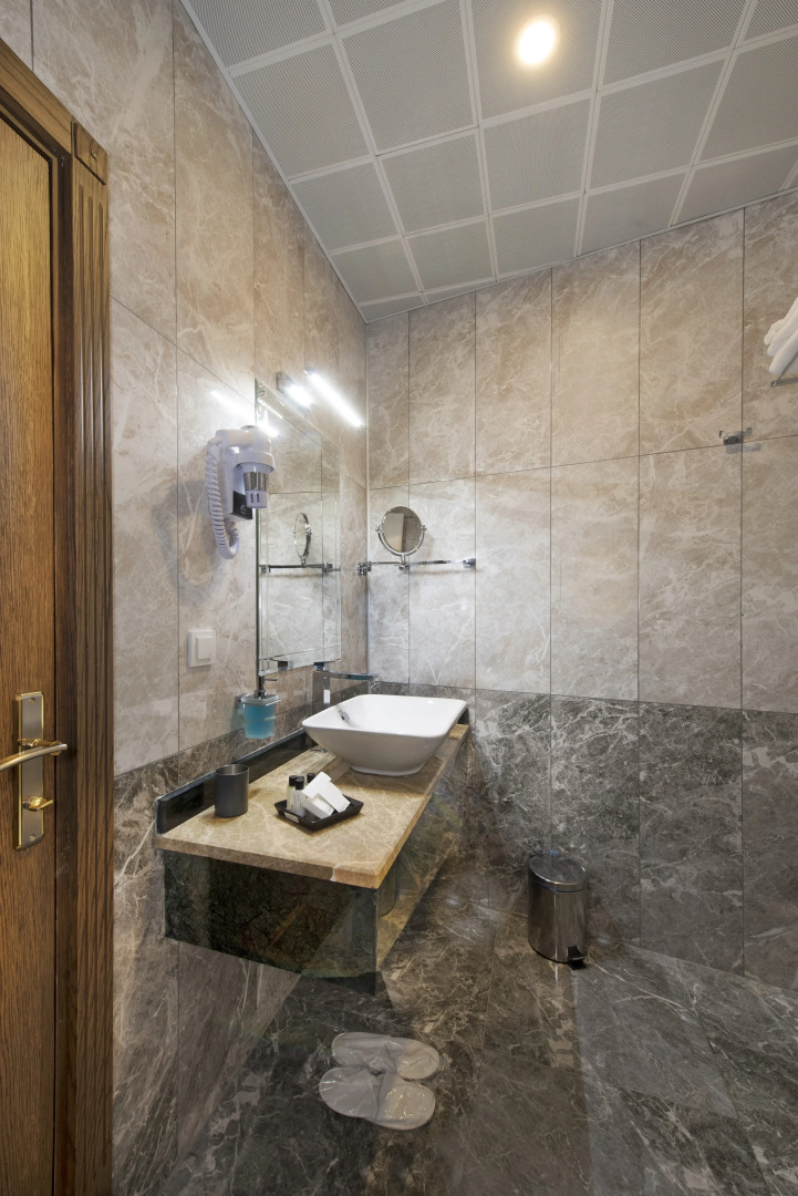 Отель Perapolis