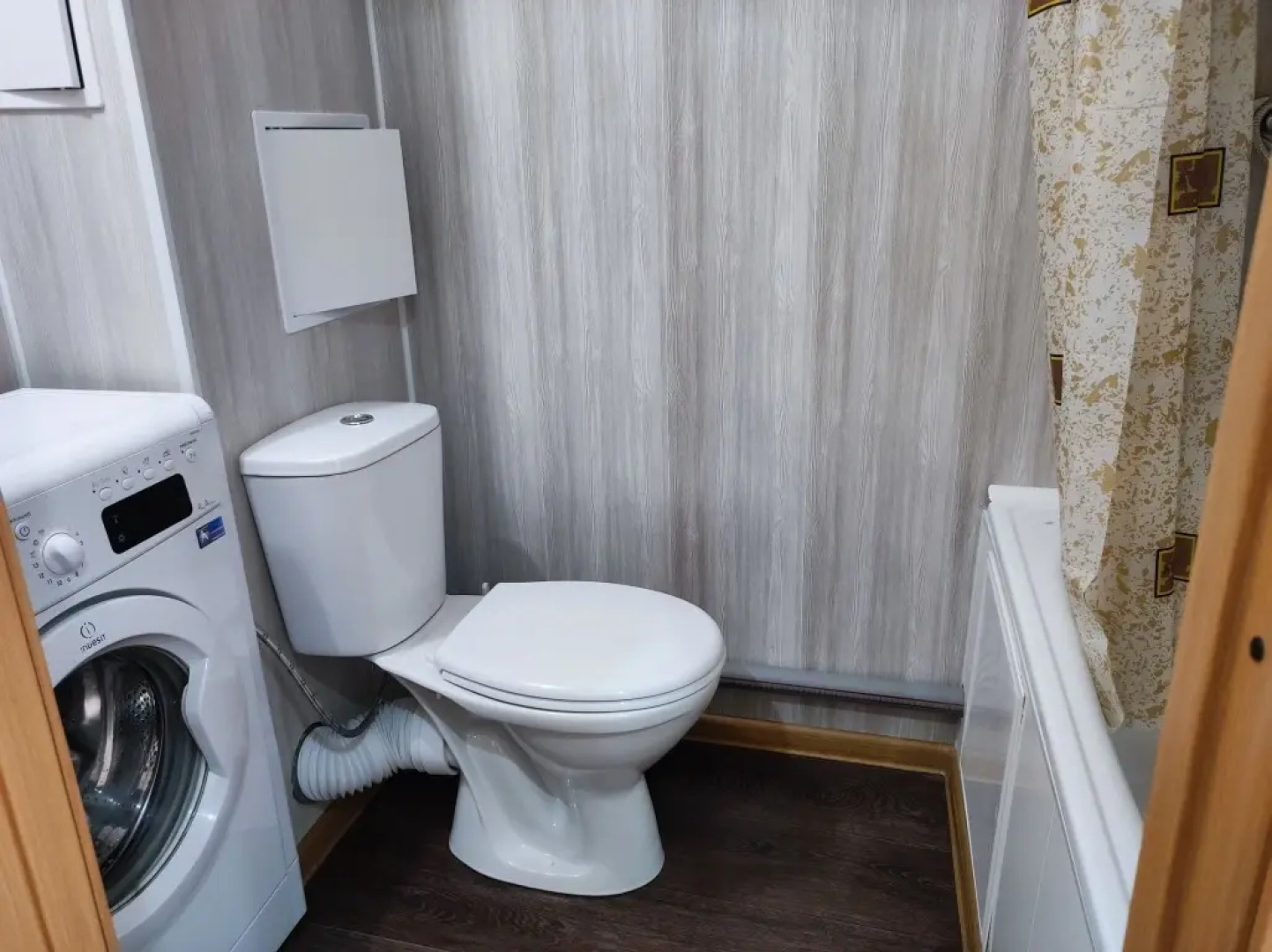 Апартаменты ДОМИНО рядом с ТЦ Взлетка Плаза 1