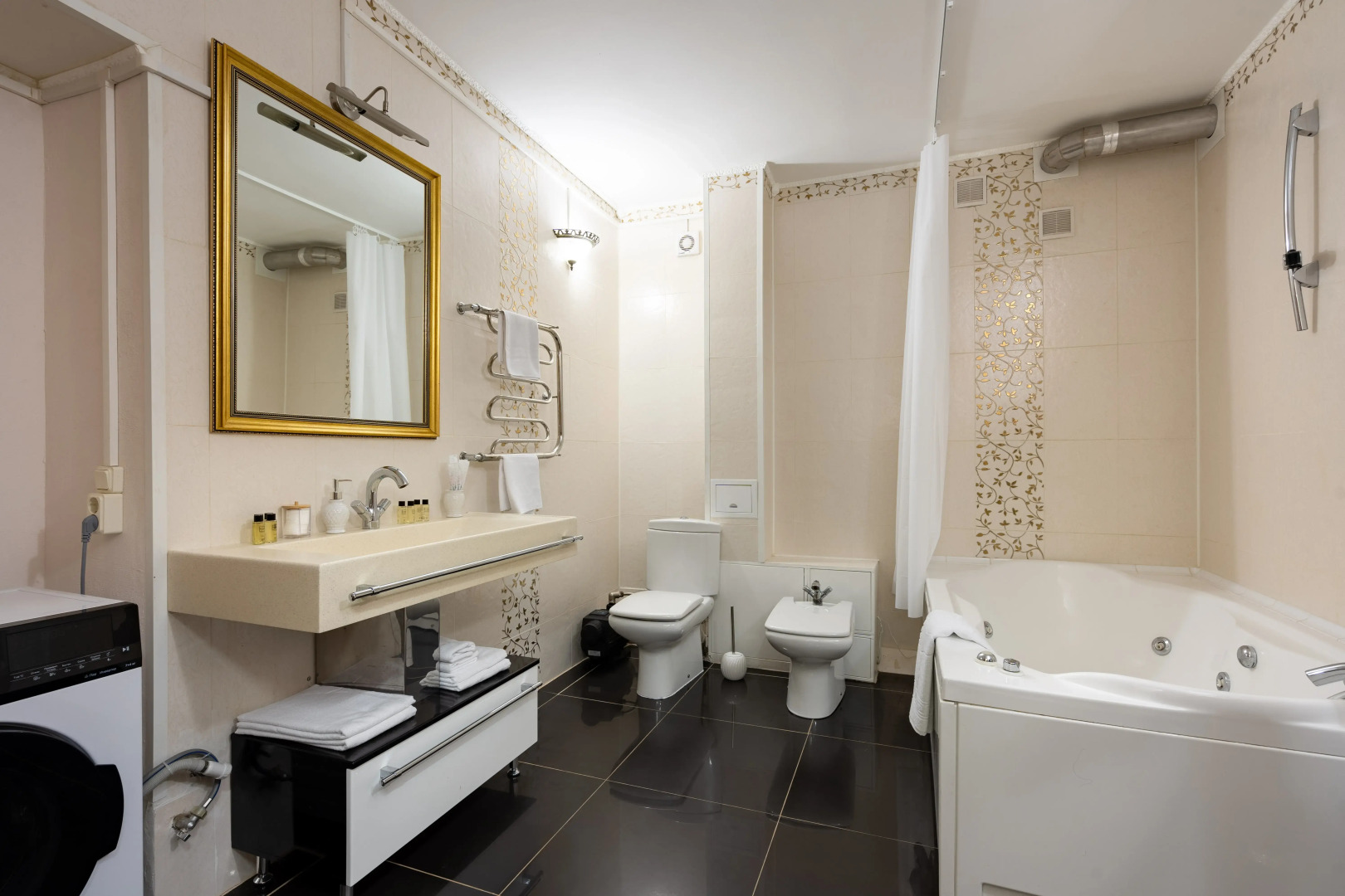 Апартаменты Атмосферная квартира в доме с музеем