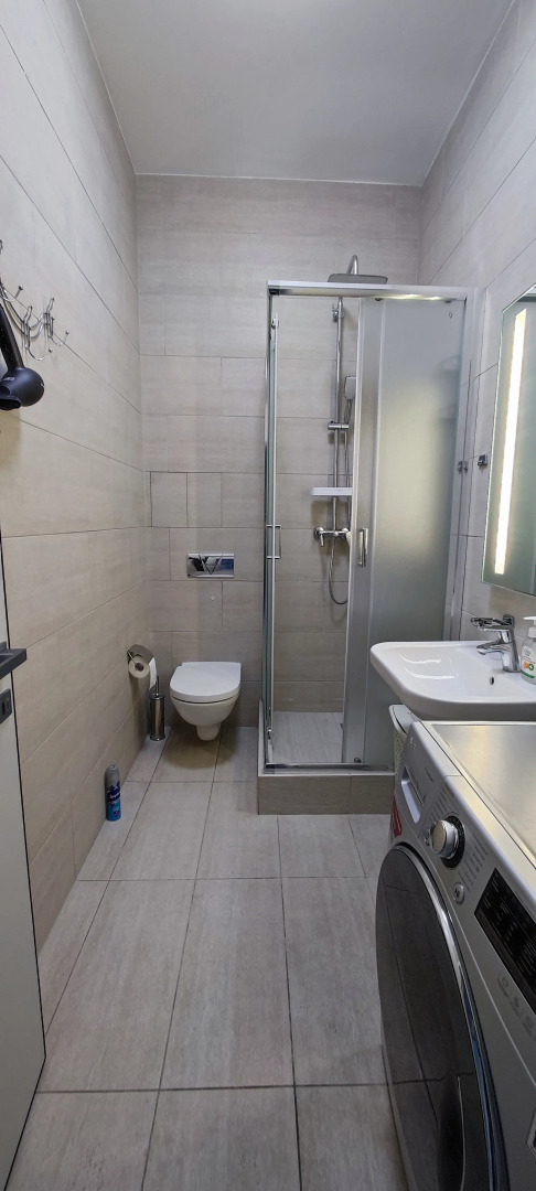 Квартира с 2мя Спальнями - Goldwing