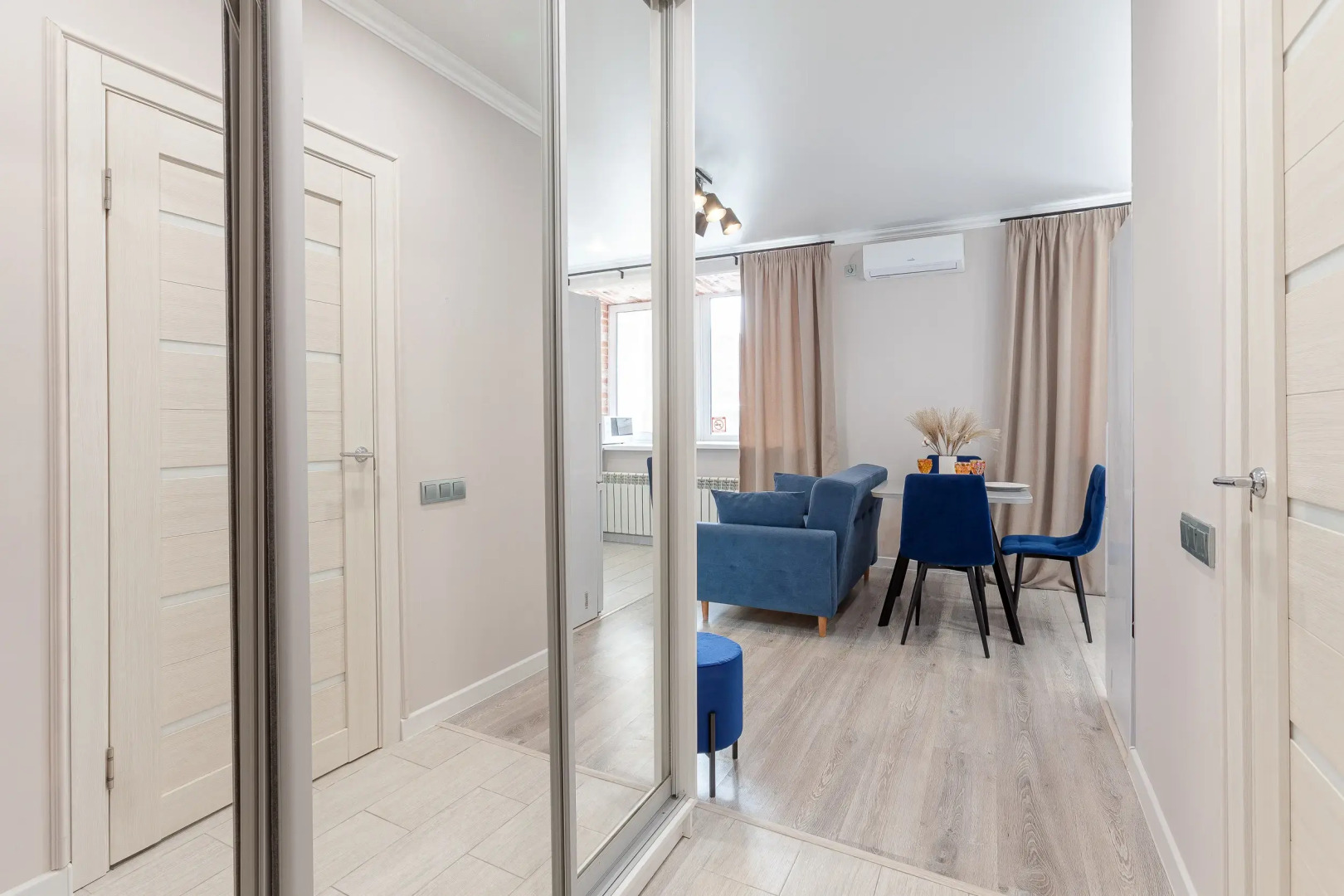 Квартира SamAparts рядом с Волгой