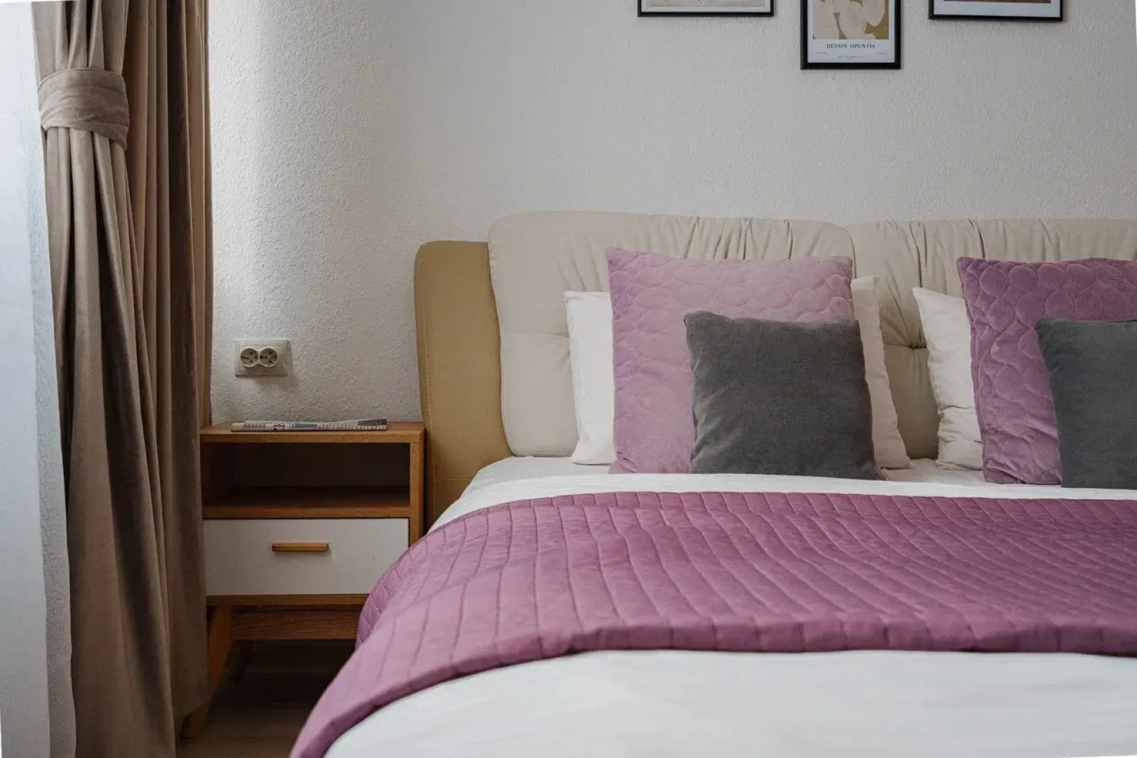 Апартамент UNO APART на Степана Разина 2 40 м²  2 кровати