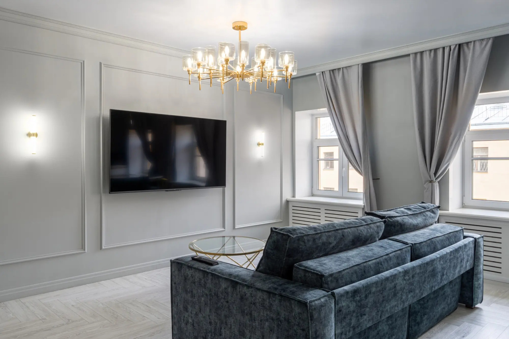 Апартаменты в Доме-Памятнике Дом имени Гоголя в Самом Центре Санкт-Петербурга