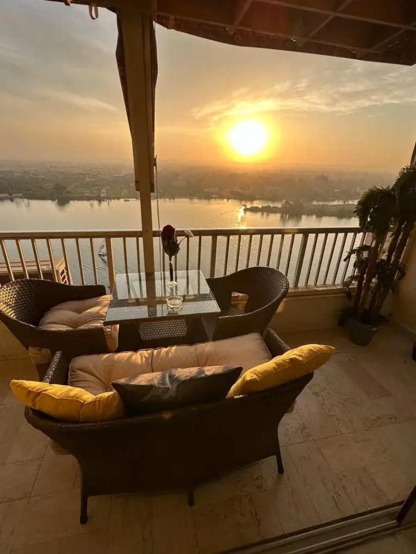 Апартаменты Luxury Nile View 23F Sleeps 5
