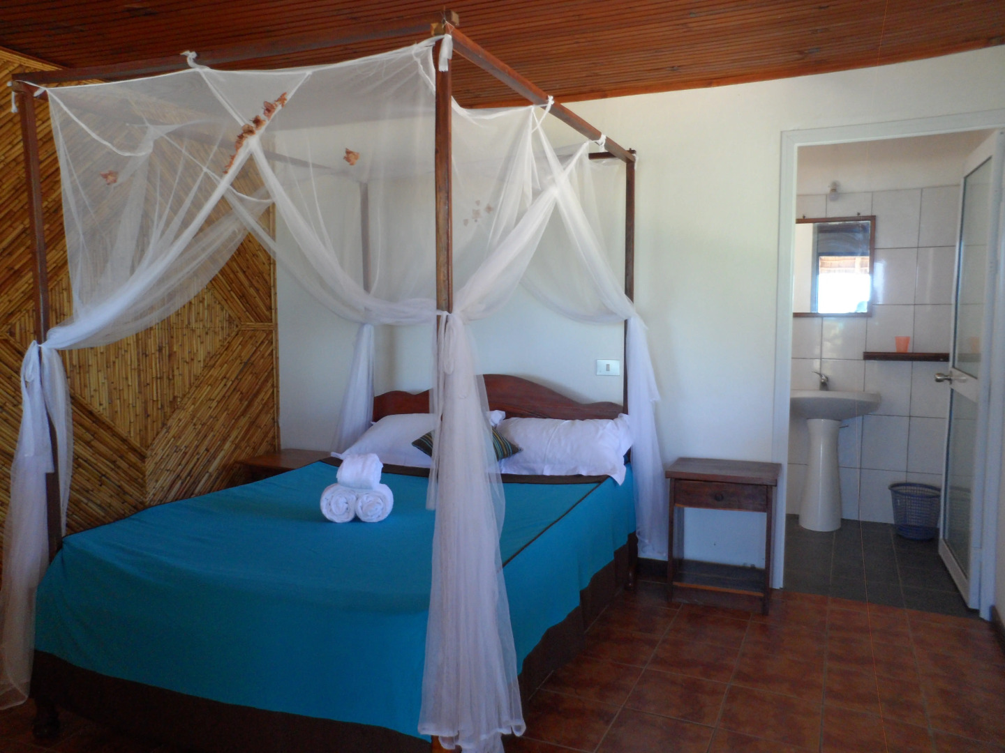 Гостевой Дом Shangri-La Lodge