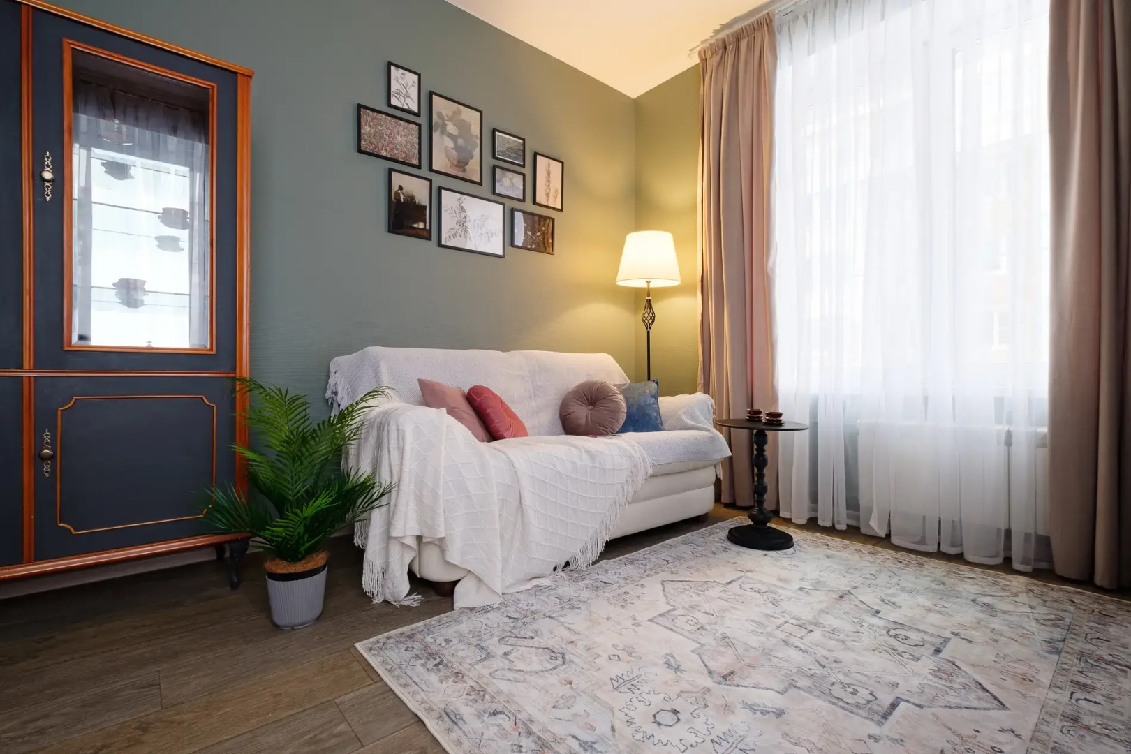 Апартаменты 4 на Яхромской 3