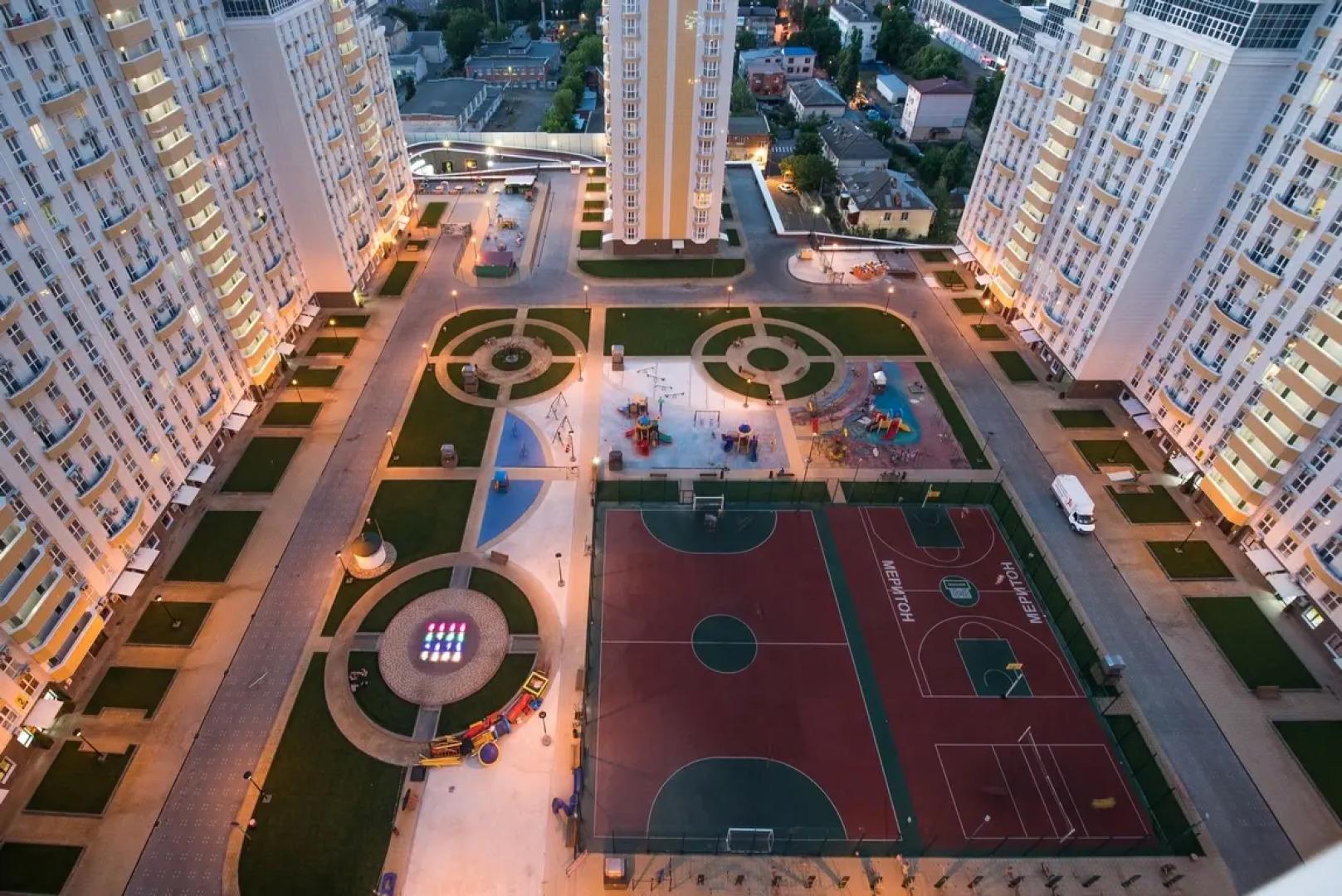 Апартаменты евро2 на Красной в центре города , заселение круглосуточно by Depart Apart