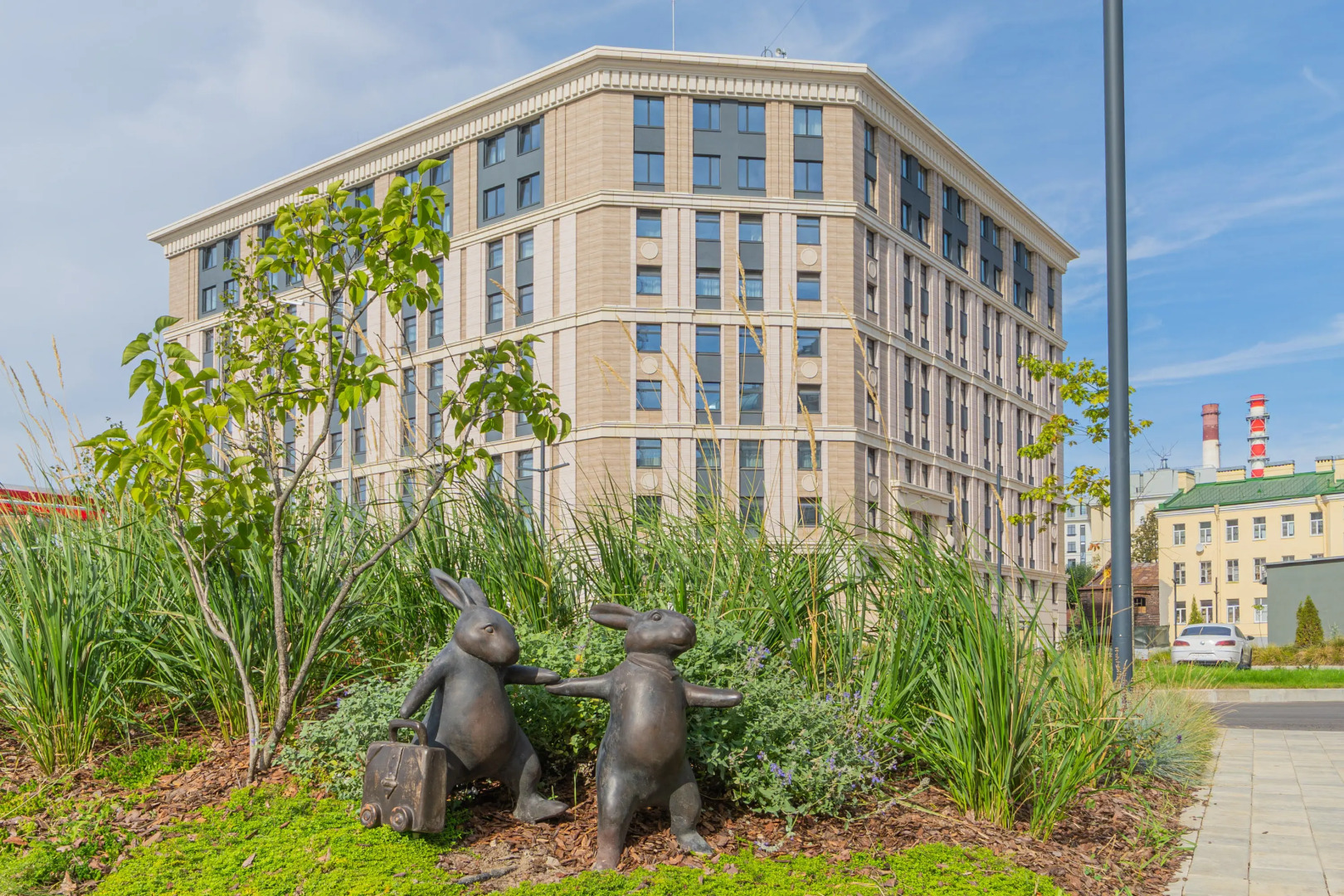 Апартаменты рядом с Невой