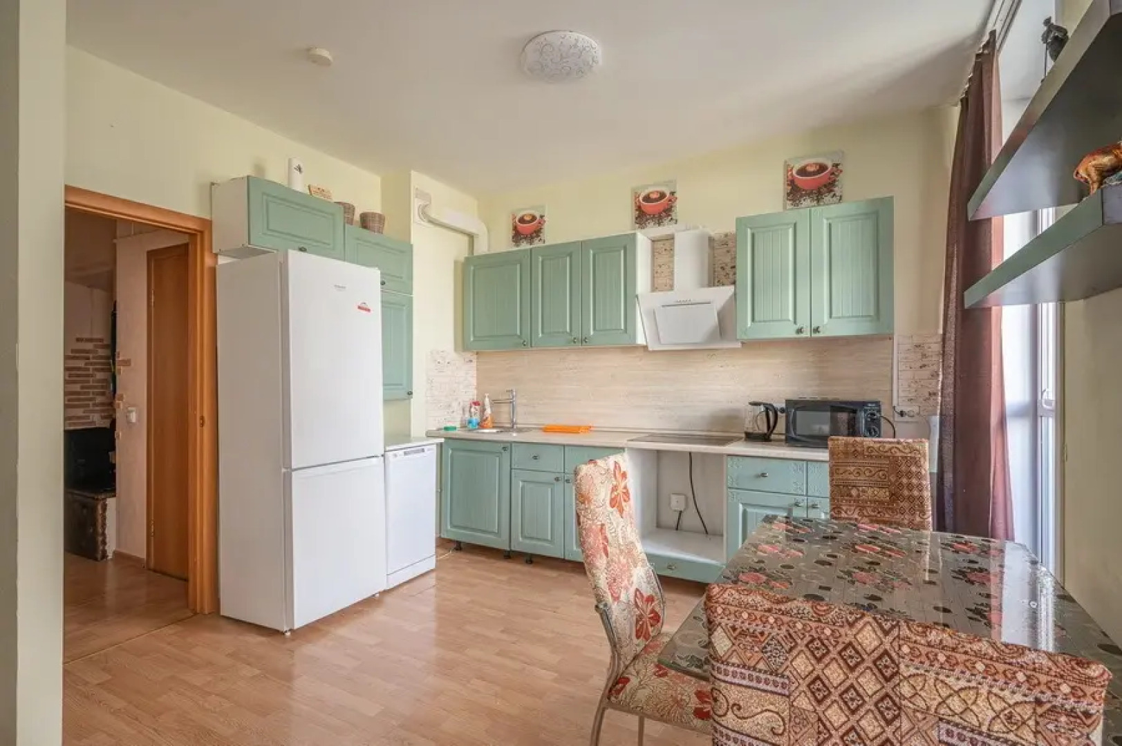 Апартаменты 61 на Феофанова