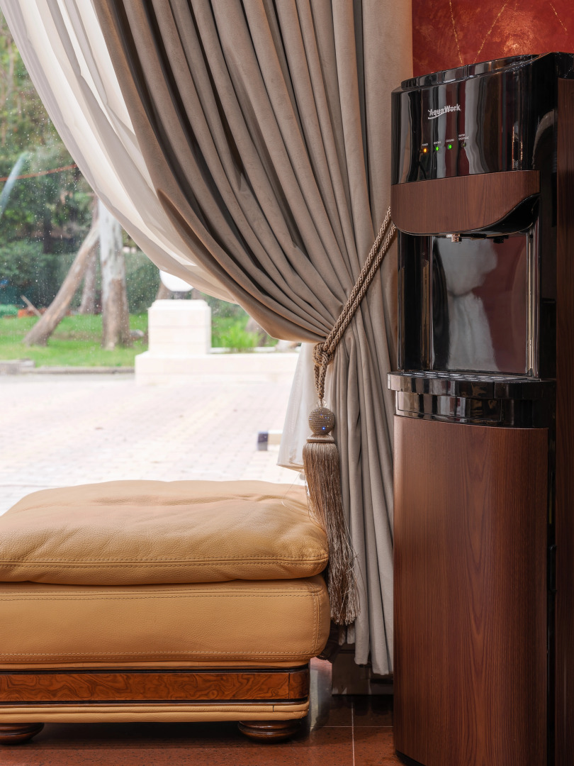 Отель Золотой Дельфин