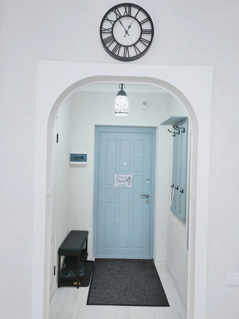 Квартира у ТЦ Кристалл Менделеева 2