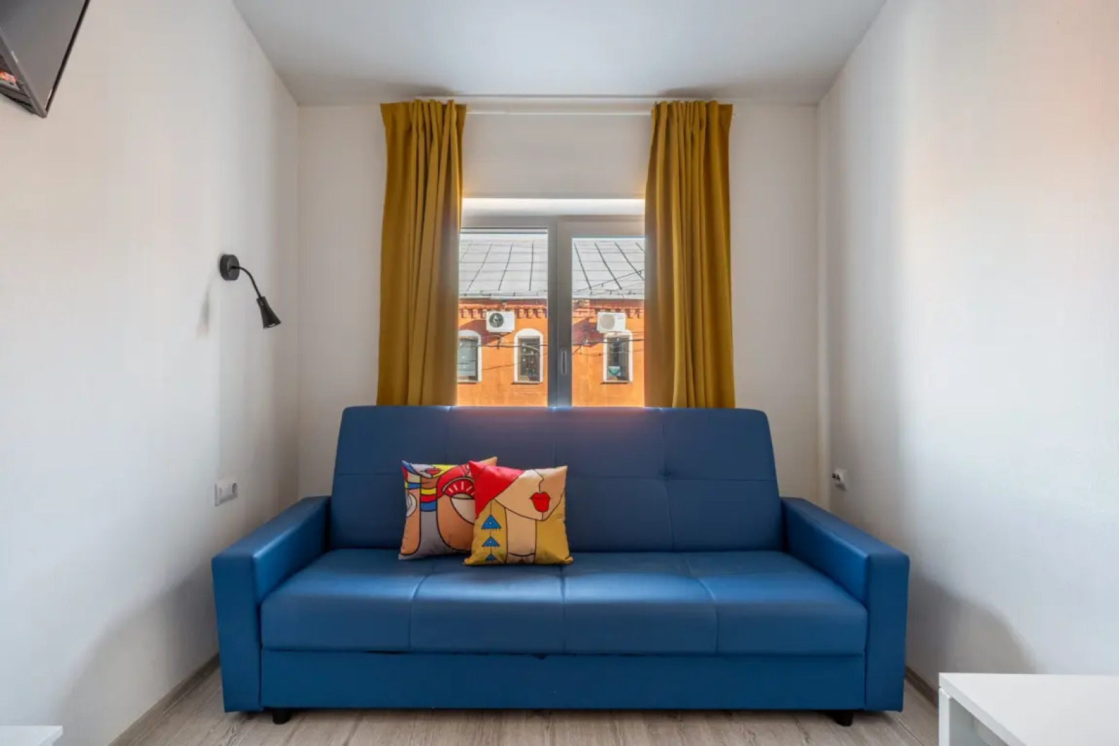 Апартаменты Point U Piter Цвет Настроения