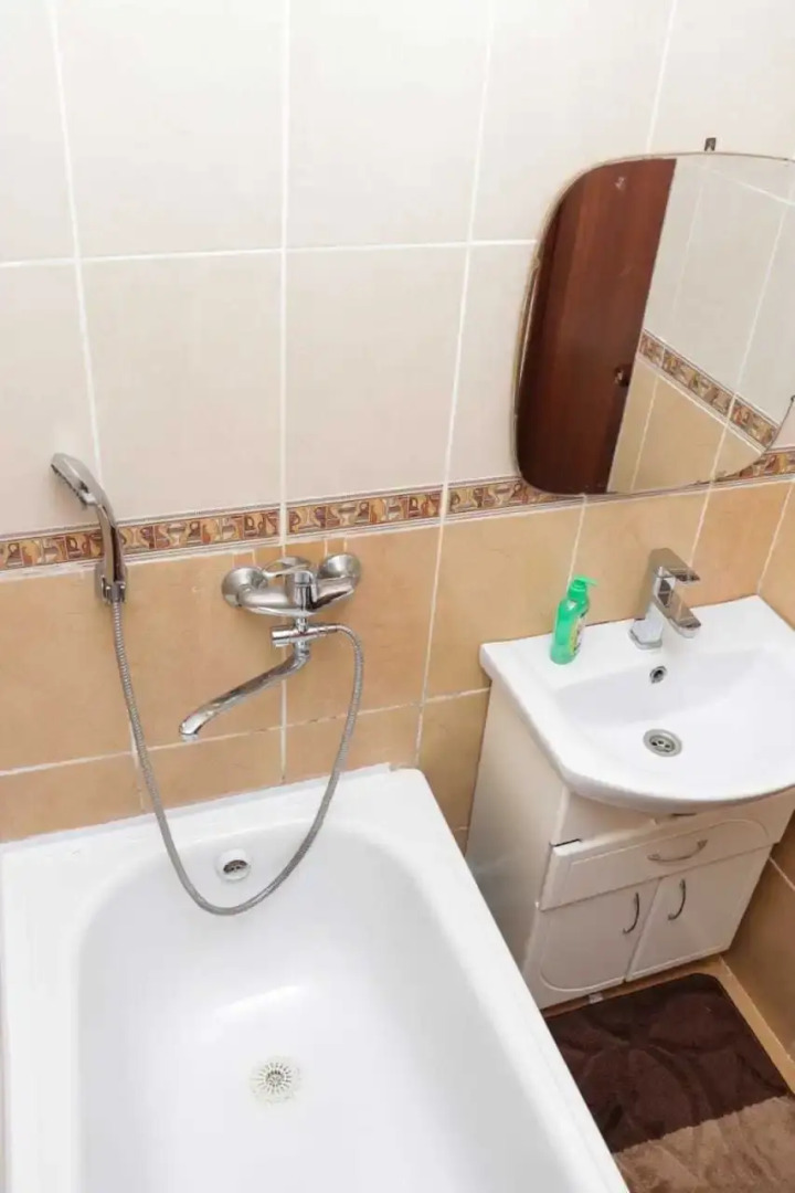 Апартаменты Валиханова 160