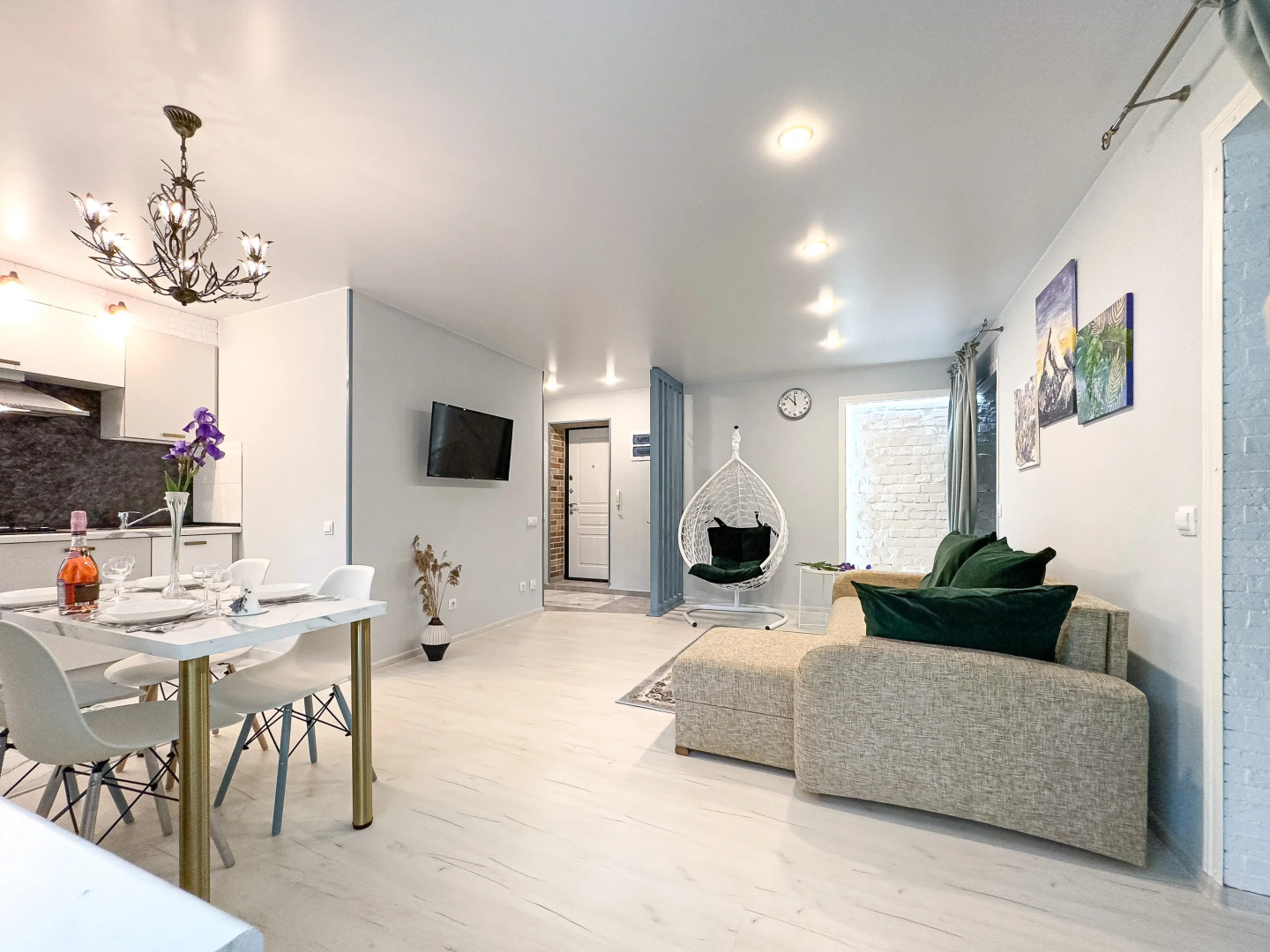 Апартаменты Окно в Историю