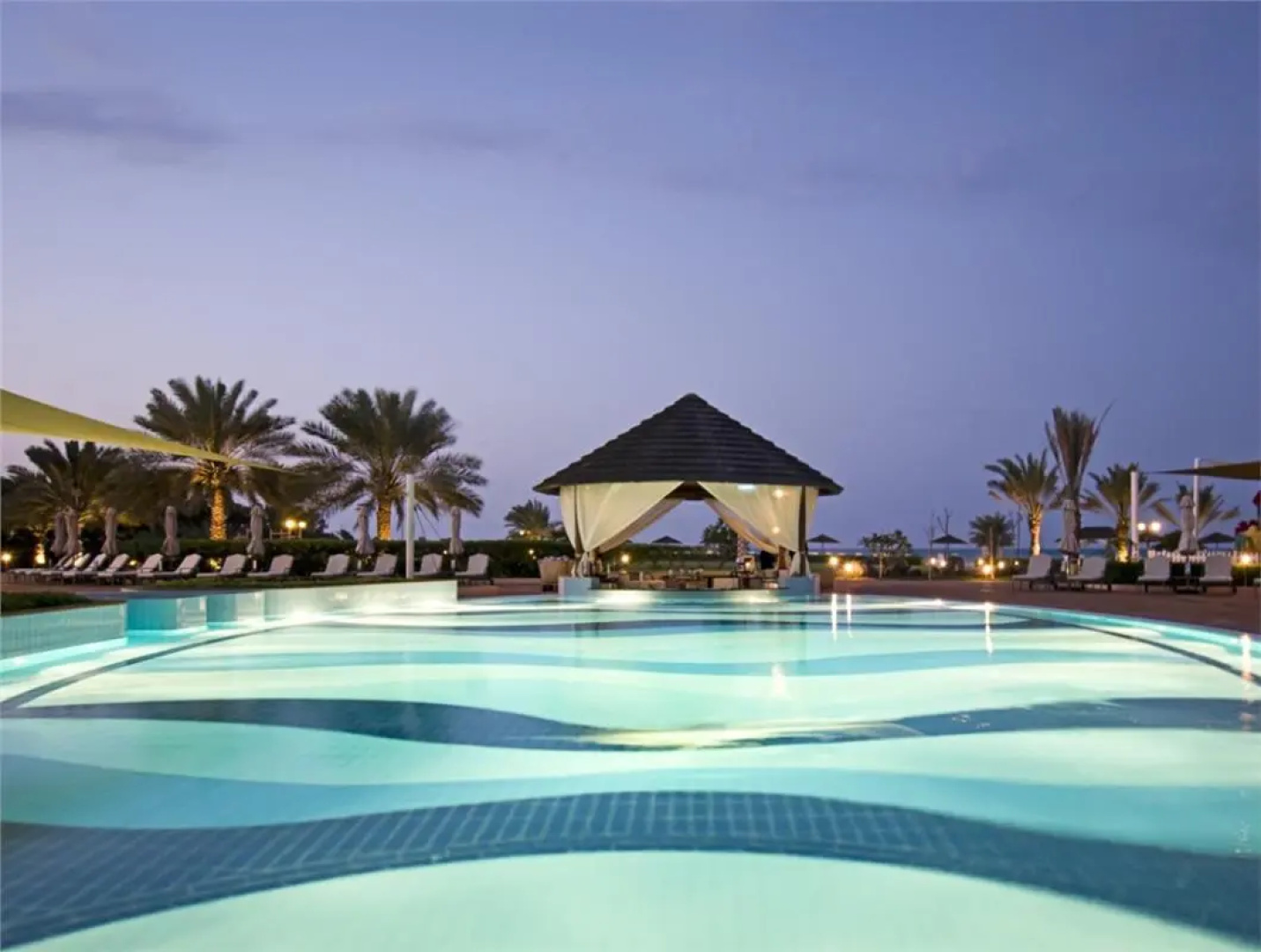 Danat Jebel Dhanna Resort