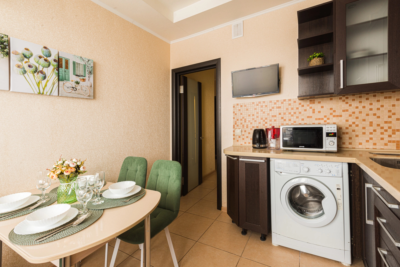 Квартира 2-к в центре на Ярославской 72 от RentAp, 4 сп.места