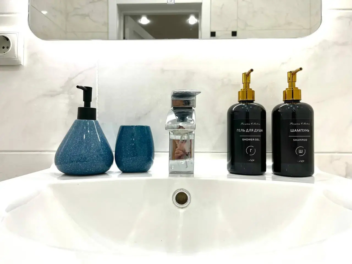 Апартаменты Делюкс возле Аквапарка Лето-Лето