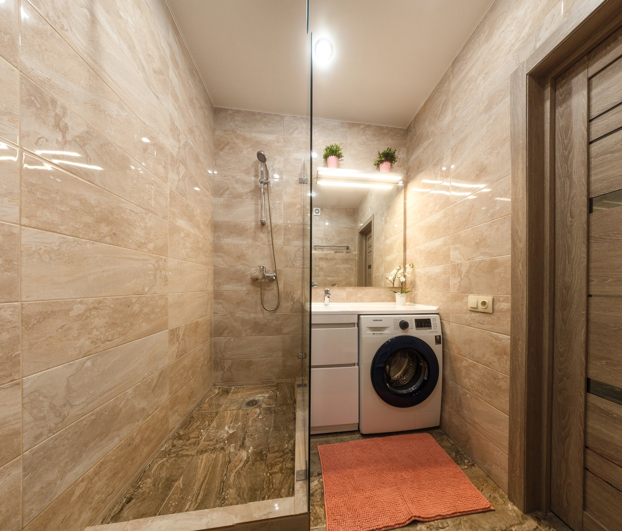 Апартаменты с Видом на Набережную Кремля