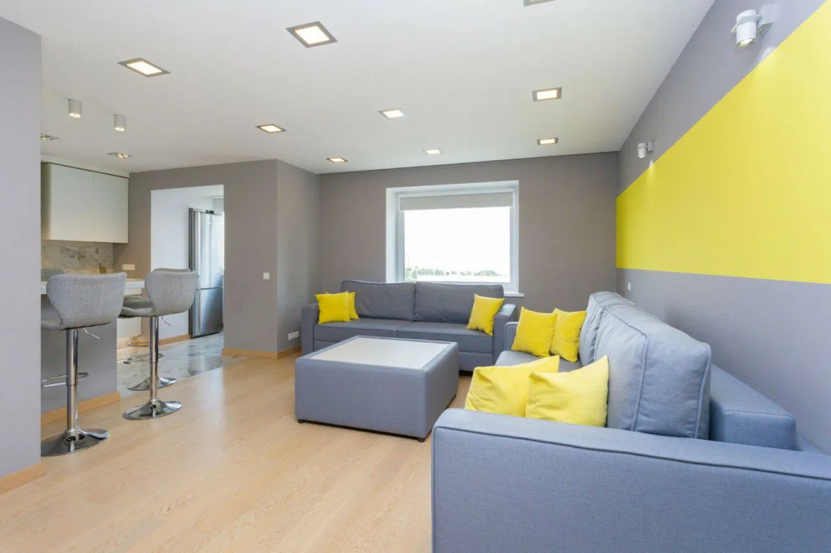 Апартаменты  ТРЕХКОМНАТНЫЕ АПАРТАМЕНТЫ НА НЕМИГЕ