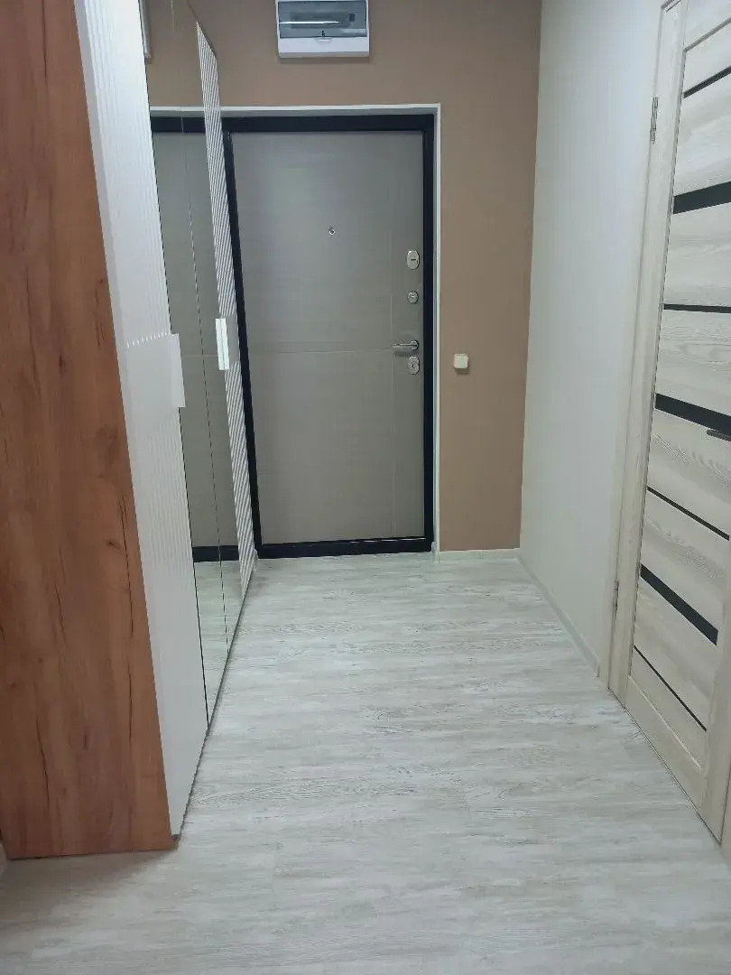 Апартаменты Вместительные Двухкомнатные  №2 в Новом Доме для Проживания от 1 до 4 Человек