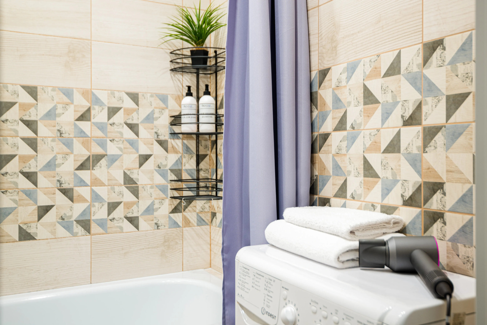 Квартира 1-к в центре на Н.Рождественского 1 от RentAp, 4 сп.места