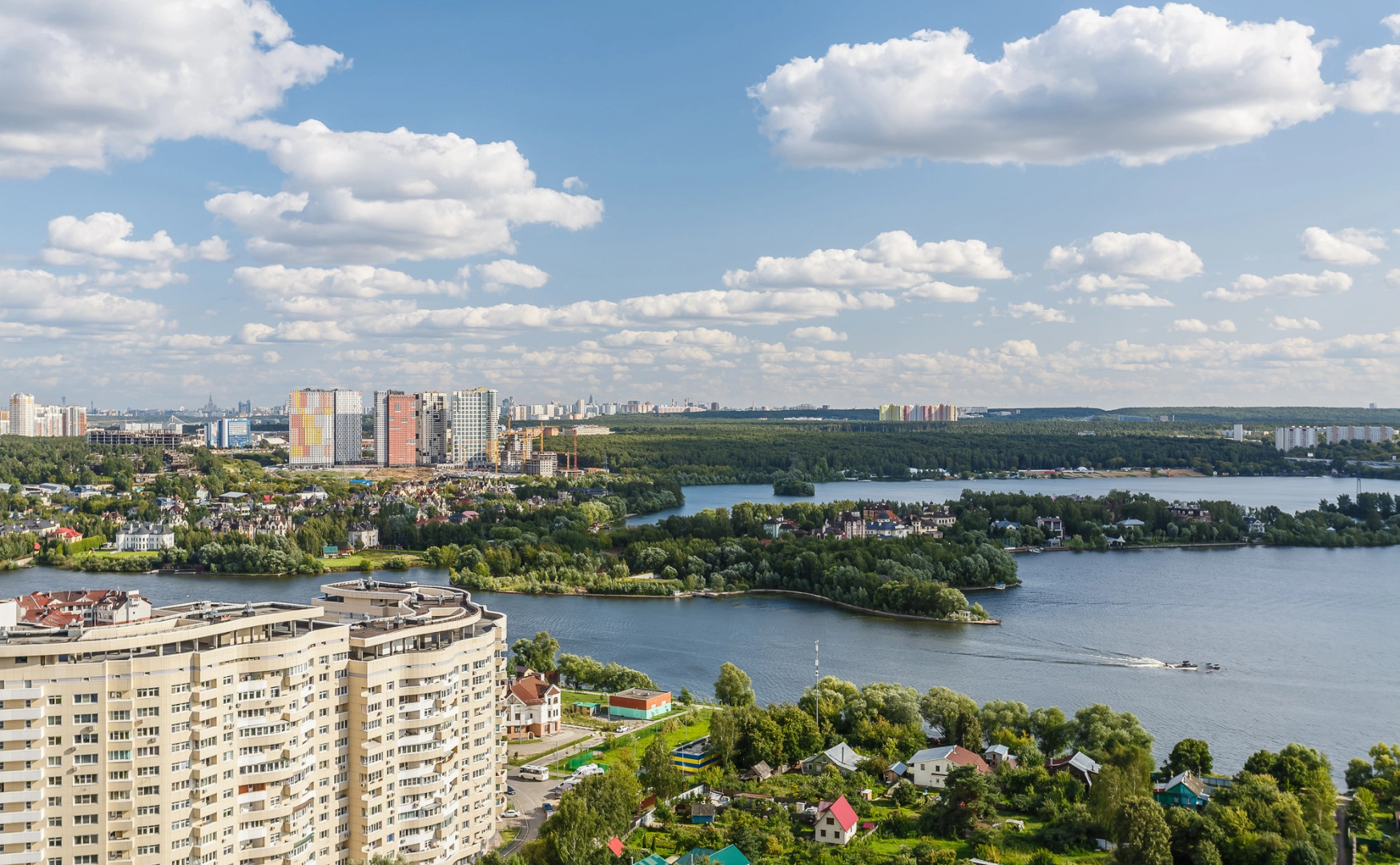 Квартира студия на 24м этаже с шикарным видом на Москву