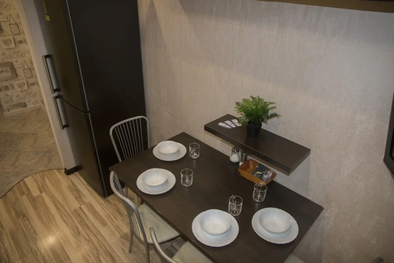 Апартаменты однокомнатные Премиум с джакузи на Парижской коммуны 40