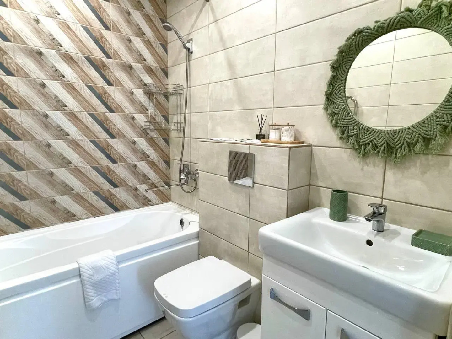 Квартира двухкомнатная в ЖК Андерсен парк