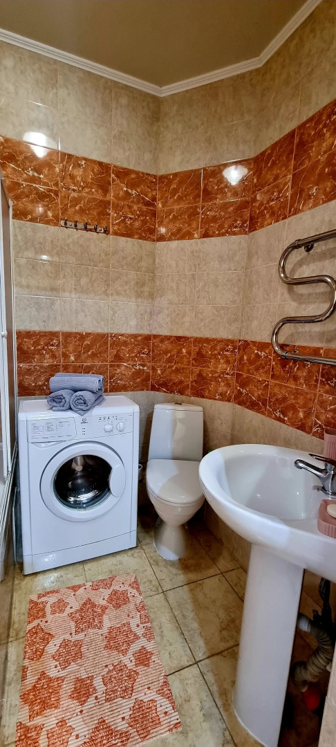 Апартаменты в южном районе с видом на город пляж рядом