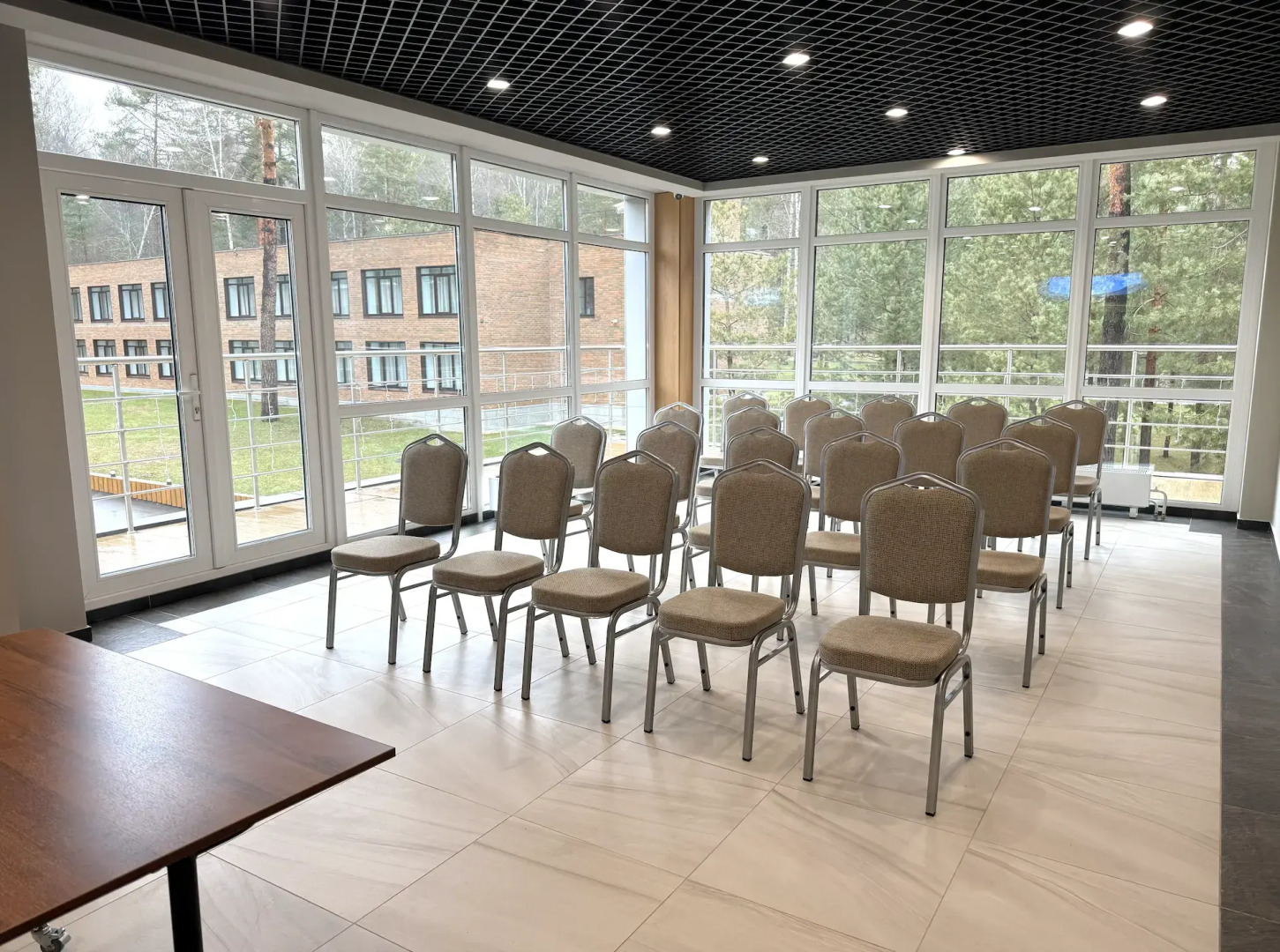 Отель Лесная ласточка