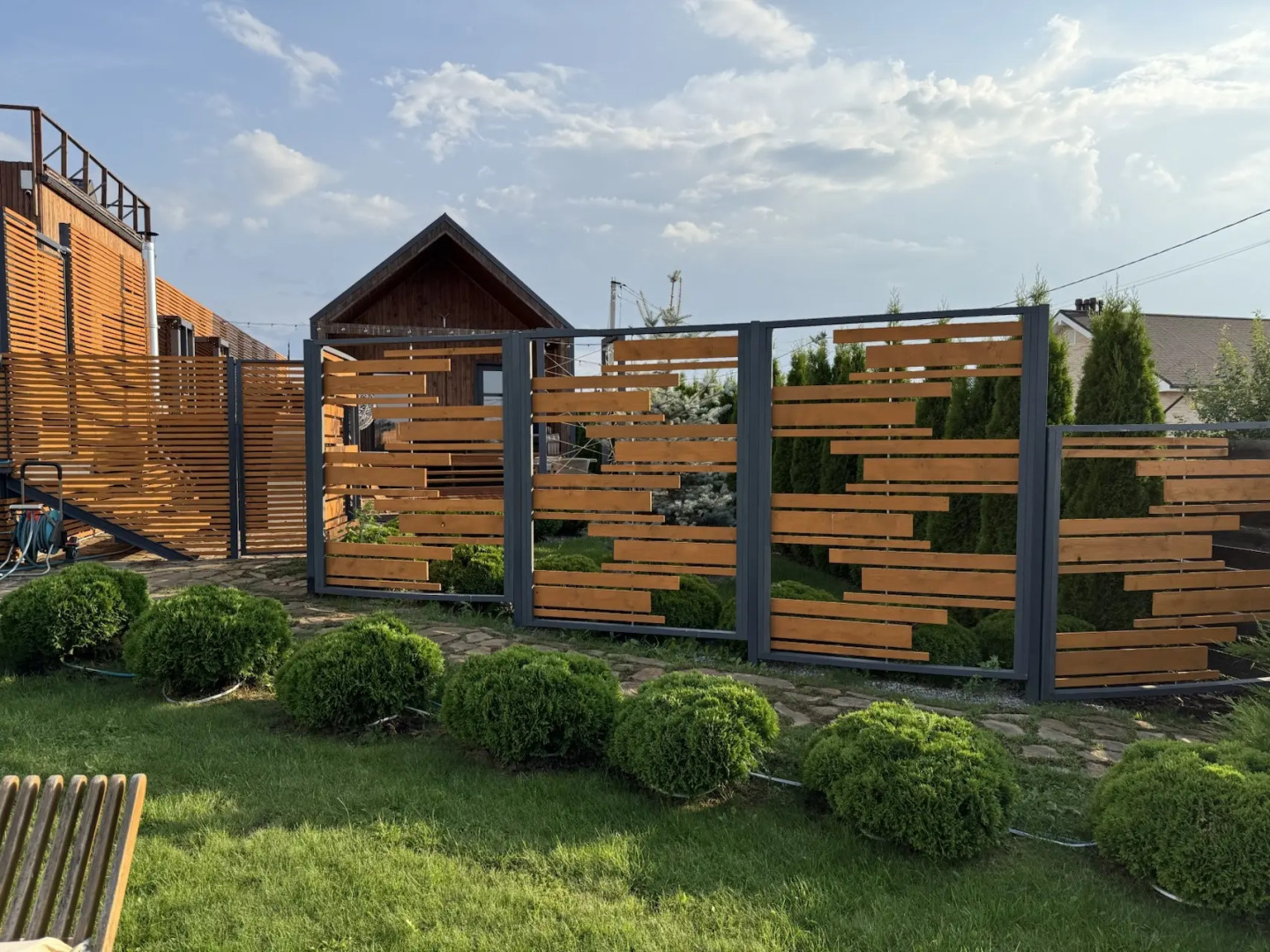 Частный дом Hill House Positive