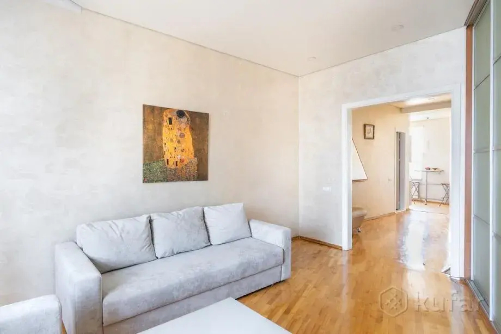 Апартаменты Большая шикарная двушка в самом центре Минска (ГУМ)