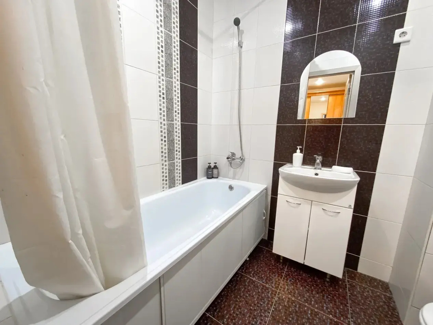 Апартаменты у ТЦ Аквамолл