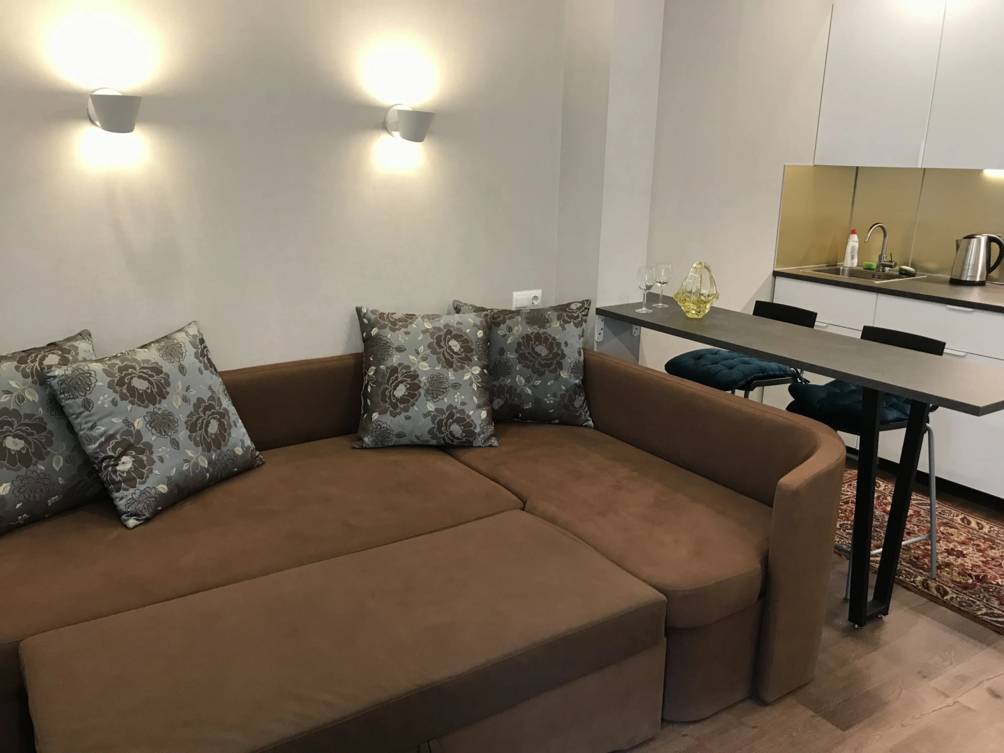 Апартаменты Большая Пушкарская 4