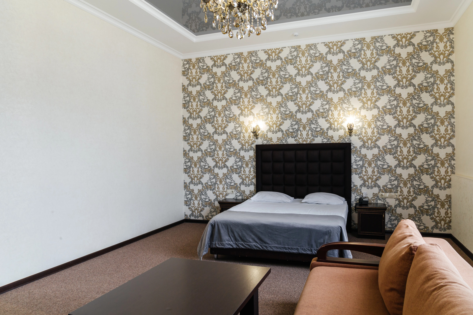 Отель Gold Star