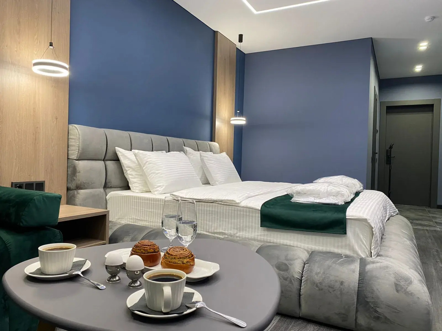 Отель Royal Status