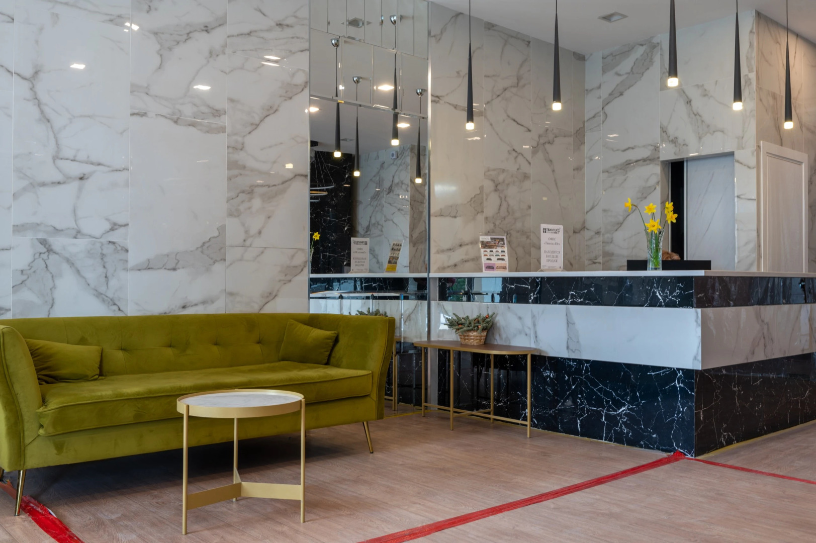 Студия с балконом и видом на горы. Аллея 392