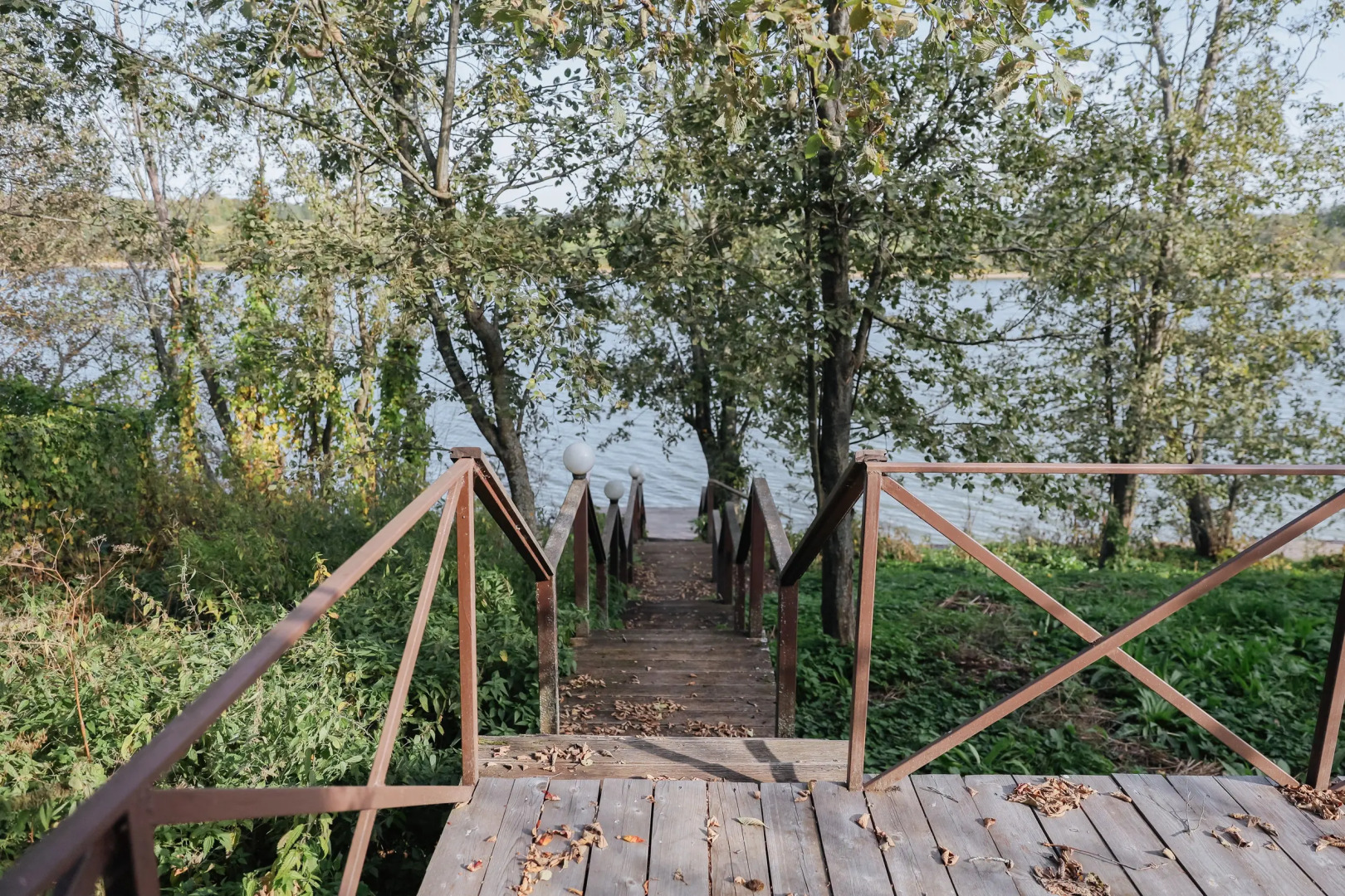 Частный Дом на Берегу "ГНЕЗДИЛО-ВО!"