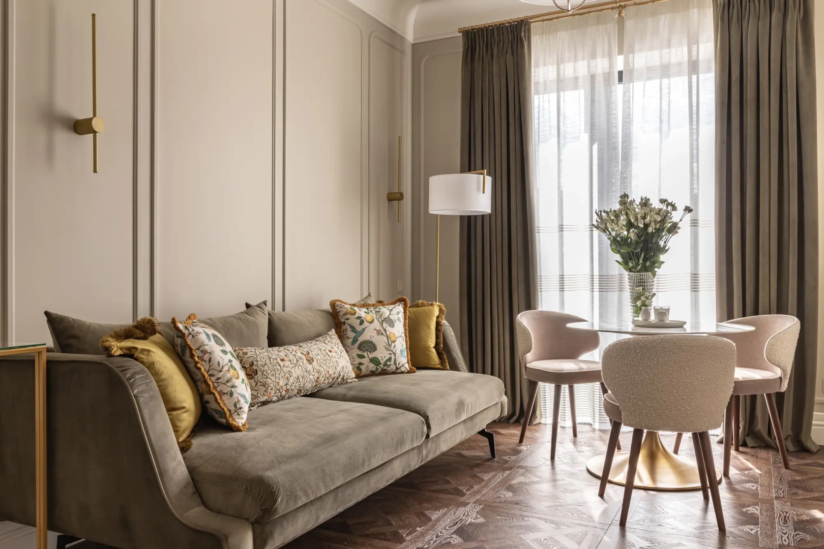 Квартира Moscow Deluxe Apartments Grand Residence SLAVA