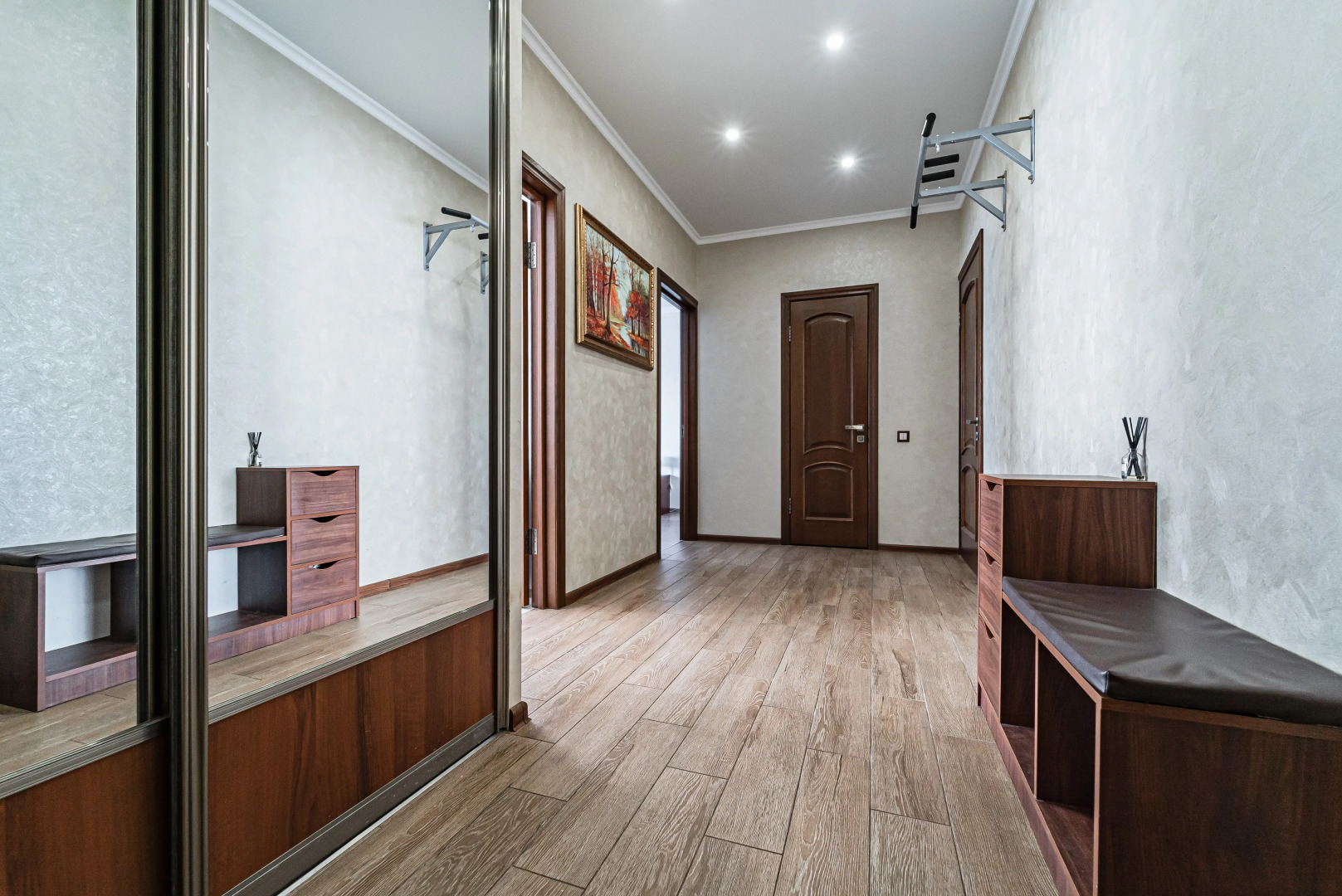 Квартира 2-х комнатная на Каштановой аллее