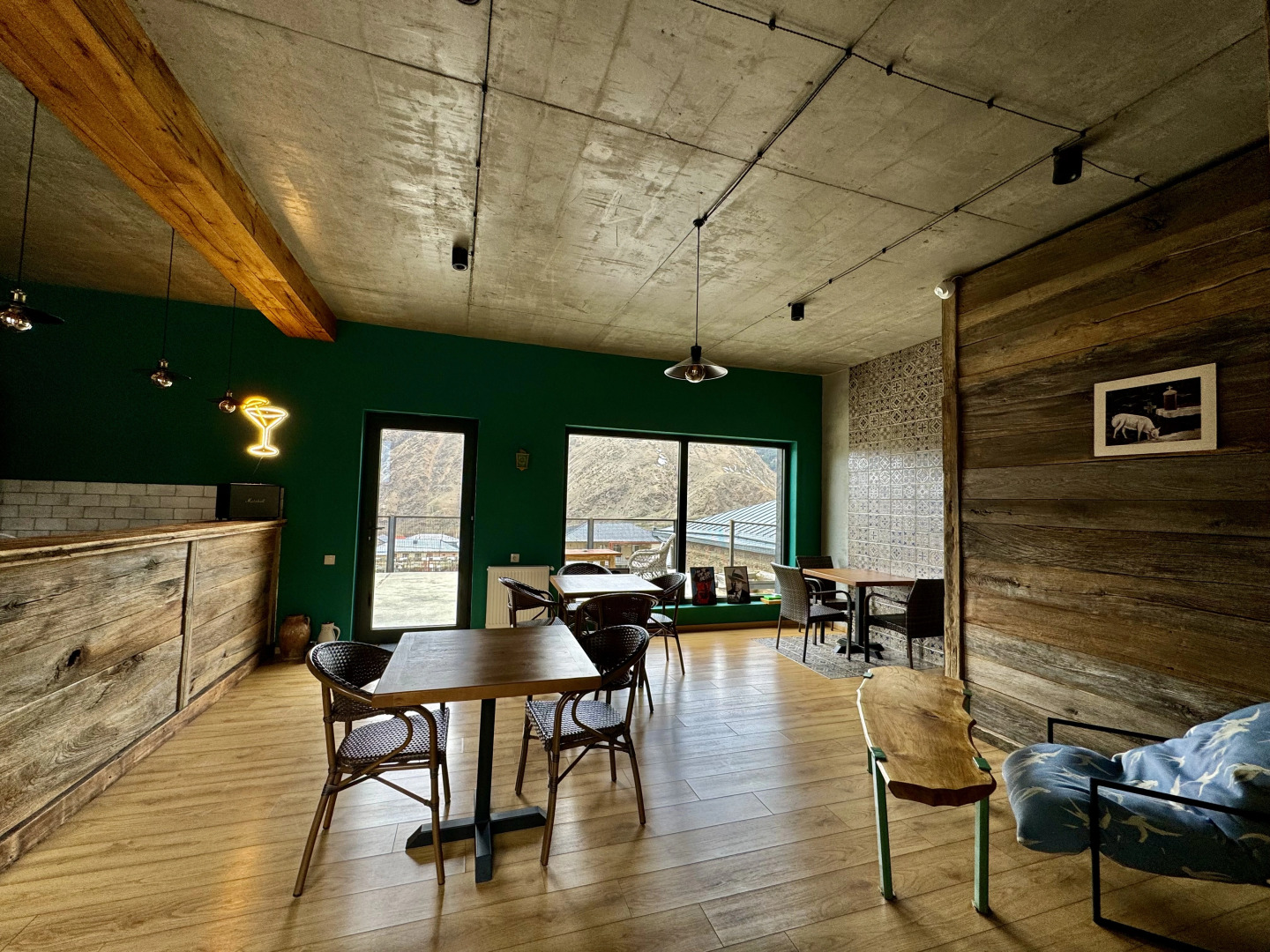 Отель Misty Mountain