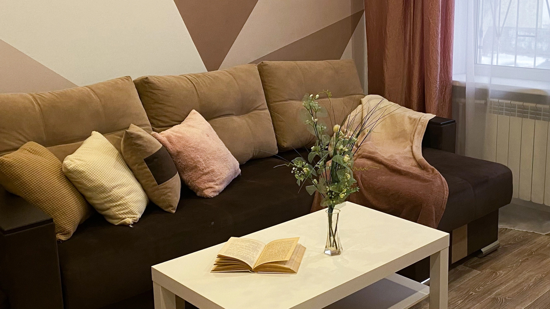 Квартира Просторная двухкомнатная