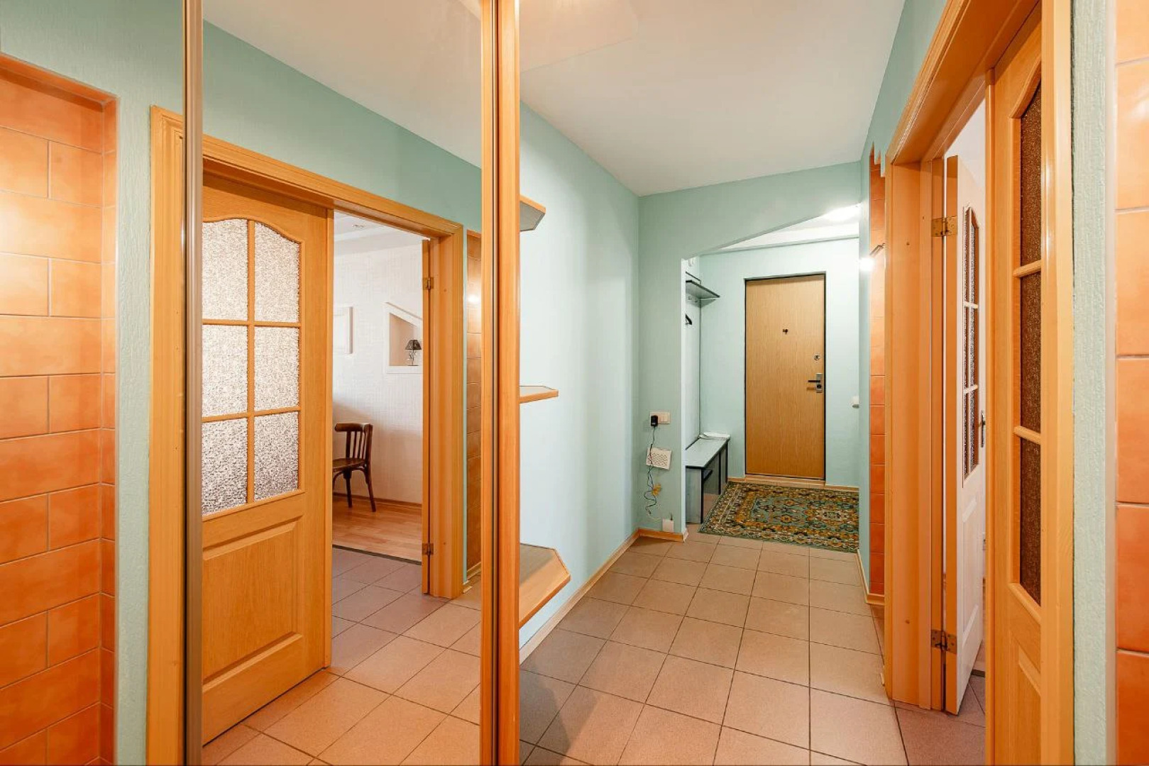 Квартира рядом с центром и вокзалом на 9 гостей