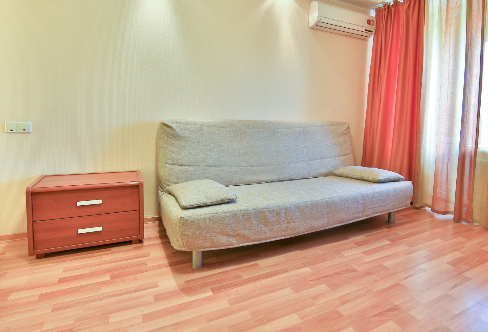 Апартаменты HotelRoom24 у метро белорусская