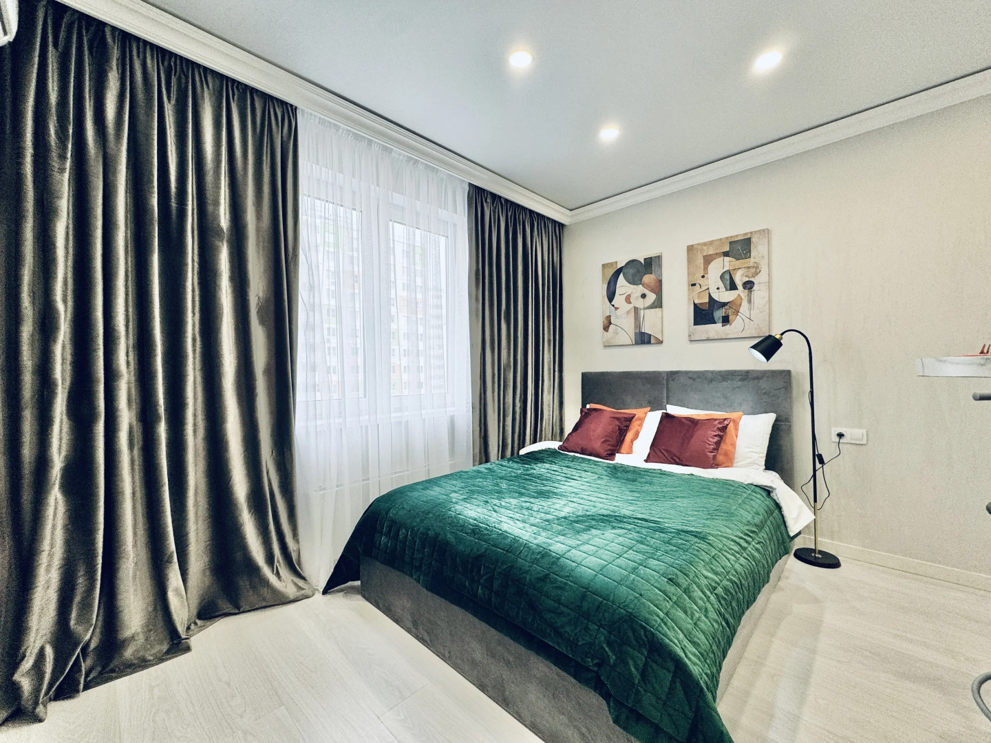 Апартаменты Уютная студия с дизайнерским ремонтом